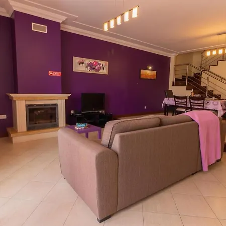 Villa Sergio S Place - Farm Village - By Algarkasa *